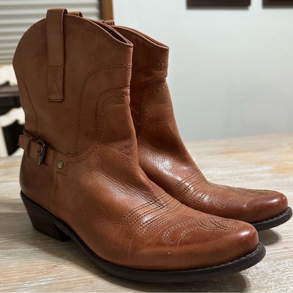 Franco Sarto Waco Western Leather Cowboy Ankle Boots - Picture 3 of 10